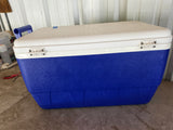 Igloo Ice Chest w/Tray