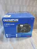 Olympus C-5050 Zoom Camera WORKS
