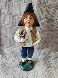 Signed Byers' Choice Carolers CW "Colonial Boy with Slingshot" Figurine