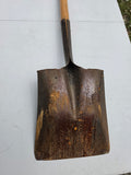 Shovel (D)