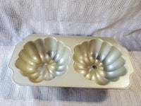 Nordic Ware "The Great Pumpkin Pan" Nonstick Baking Dish