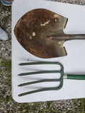Short Shovel and Pitch Fork (E)