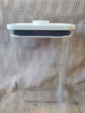 OXO Good Grips Pop Container (B)