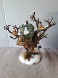 Department 56 North Pole Woods "Reindeer Care & Repair" Lighted Figurine WORKS