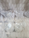 Set of 4 Clear Glass Wine Glasses