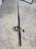 Penn Senator 9/0 Reel w/69" Fiberglass Rod (G)