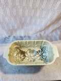 Nordic Ware Elegant Pumpkin Loaf Pan (C)