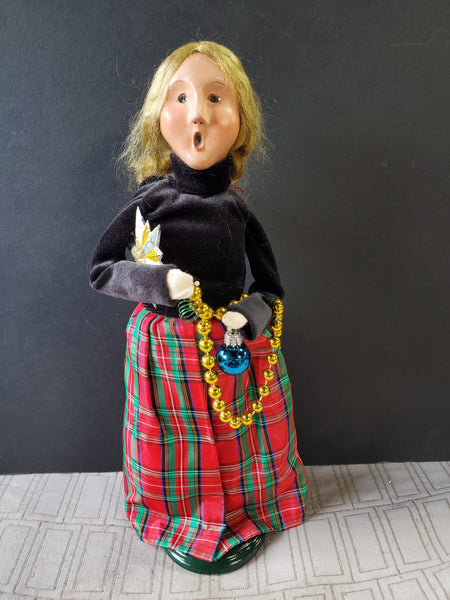 (XX) Byers' Choice Carolers Signed "Victorian Family F Woman Holding Christmas Decorations" Figurine