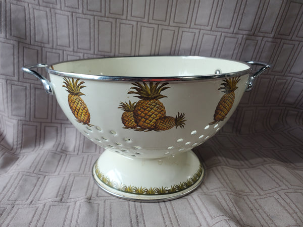 Enamel Pineapple Colander