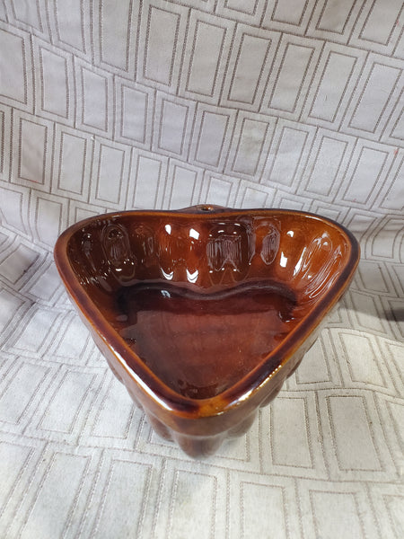 Brown Glazed Ceramic Heart Shaped Cake Pan