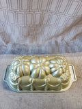 Nordic Ware Elegant Pumpkin Loaf Pan (C)