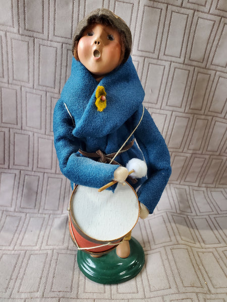 (A) Byers' Choice Carolers "Drummer Boy" Figurine