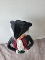(D) Byers' Choice Carolers CW "Elderly Man" Figurine