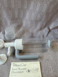 The Pampered Chef Easy Accent Decorator