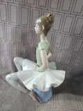 Lladro "Laura Sitting Ballerina" No. 1.360 Figurine