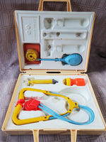 Vintage 1977 Fisher-Price Medical Kit AS IS—READ DESCRIPTION CAREFULLY**