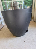 L-Black Plastic Planter w/Built-in Drainage