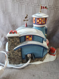 Department 56 North Pole Series "Reindeer Flight School" Lighted House WORKS